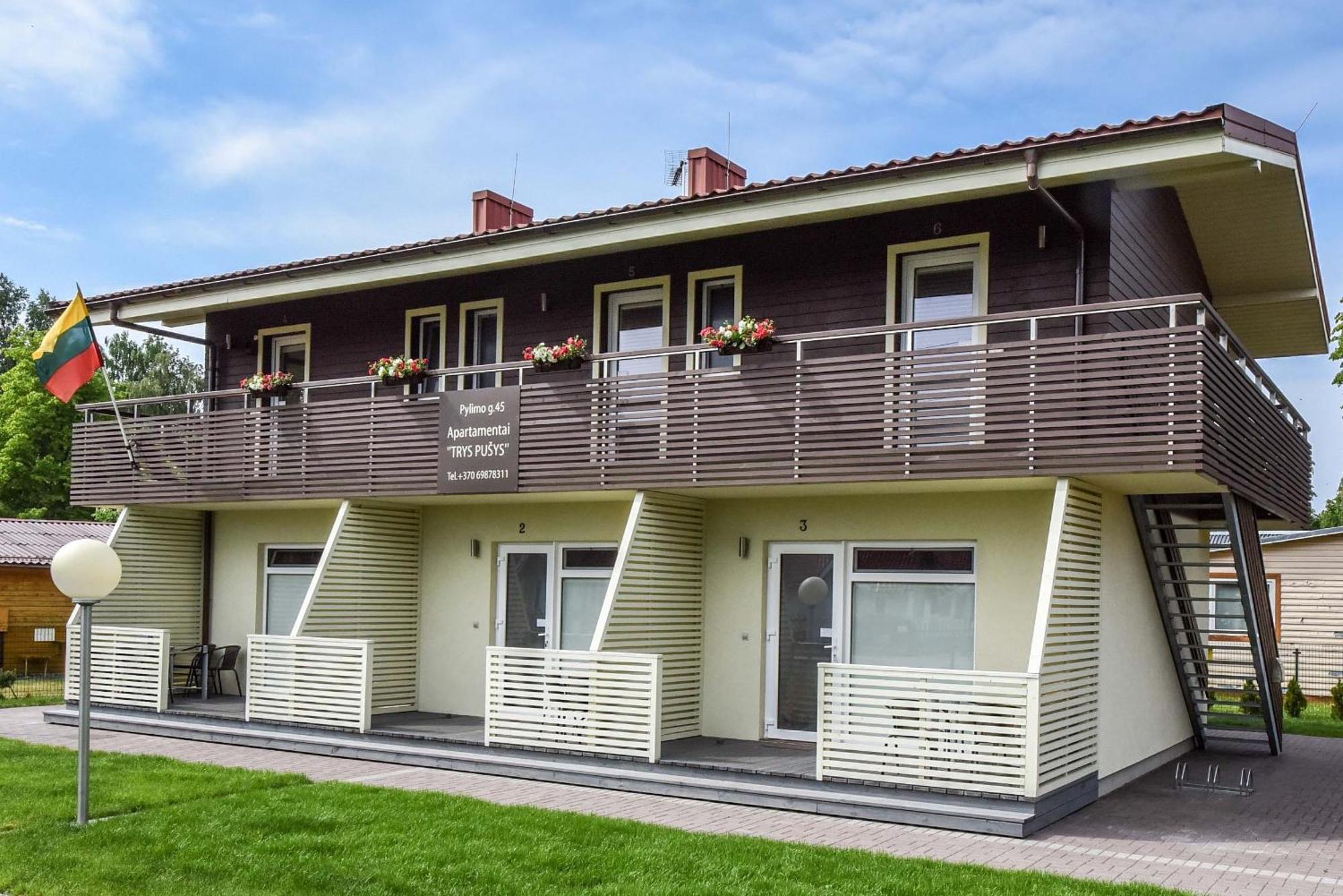 Apartamentai Trys Pusys Sventoji Exterior photo